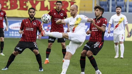 Gençlerbirliği ile Yeni Malatyaspor 1-1 berabere kaldı