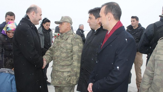 'Gençlere şiddeti silahı önerenlere karşı bizim önerimiz iş aş eğitim'