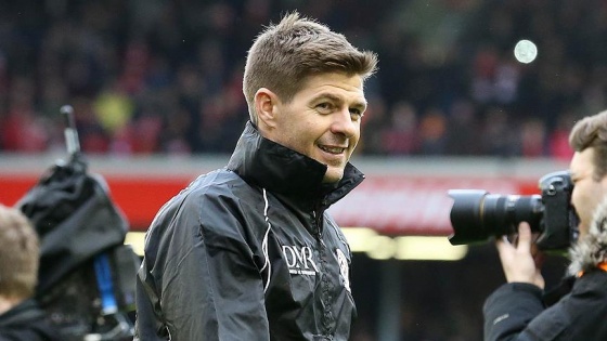 Gerrard 19 yıllık futbol hayatını noktaladı