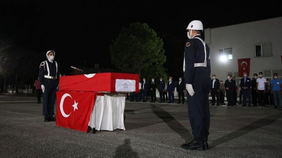Giresun'da selde şehit olan Jandarma Uzman Çavuş Aykut Variyenli için tören düzenlendi