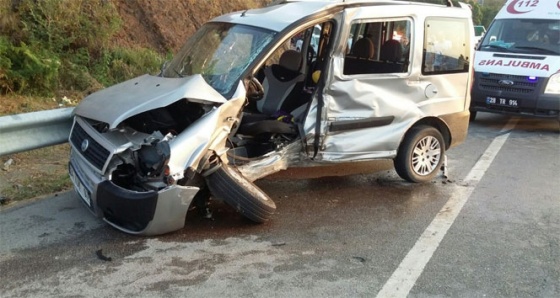 Giresun'da trafik kazası: 1 ölü, 3 yaralı