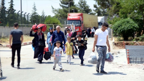 Göç İdaresi'nden Suriyelilerin listeyle vatandaş yapıldığı iddialarına yanıt