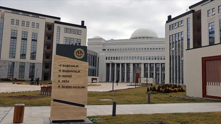 Göçmen kaçakçılarının hava muhalefeti nedeniyle yarım kalan eylemine beraat Yargıtaydan döndü