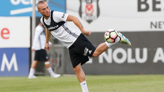 Gökhan Töre antrenmanı yarıda bıraktı