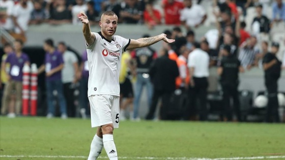 Gökhan Töre yeniden Beşiktaş'ta