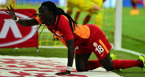 Gomis: 'Galatasaray’da hak ettiğim değeri gördüğüm için çok mutluyum'