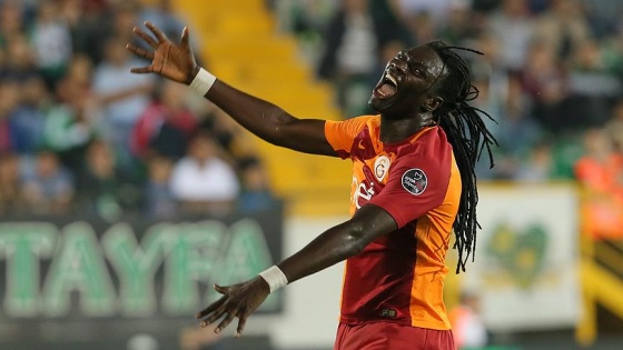 Gomis'ten taraftara mesaj