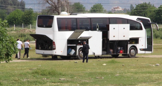 Gözaltına alındığı otobüse bomba ihbarı yaptı