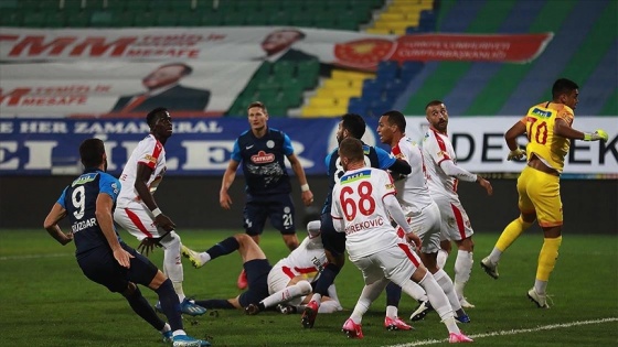 Göztepe deplasmanda ilk mağlubiyetini yaşadı