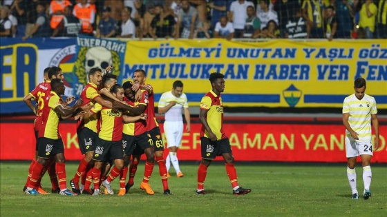 Göztepe, Fenerbahçe'yi puansız gönderdi