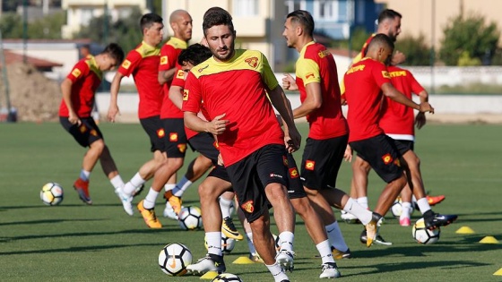 Göztepe, Süper Lig için gün sayıyor