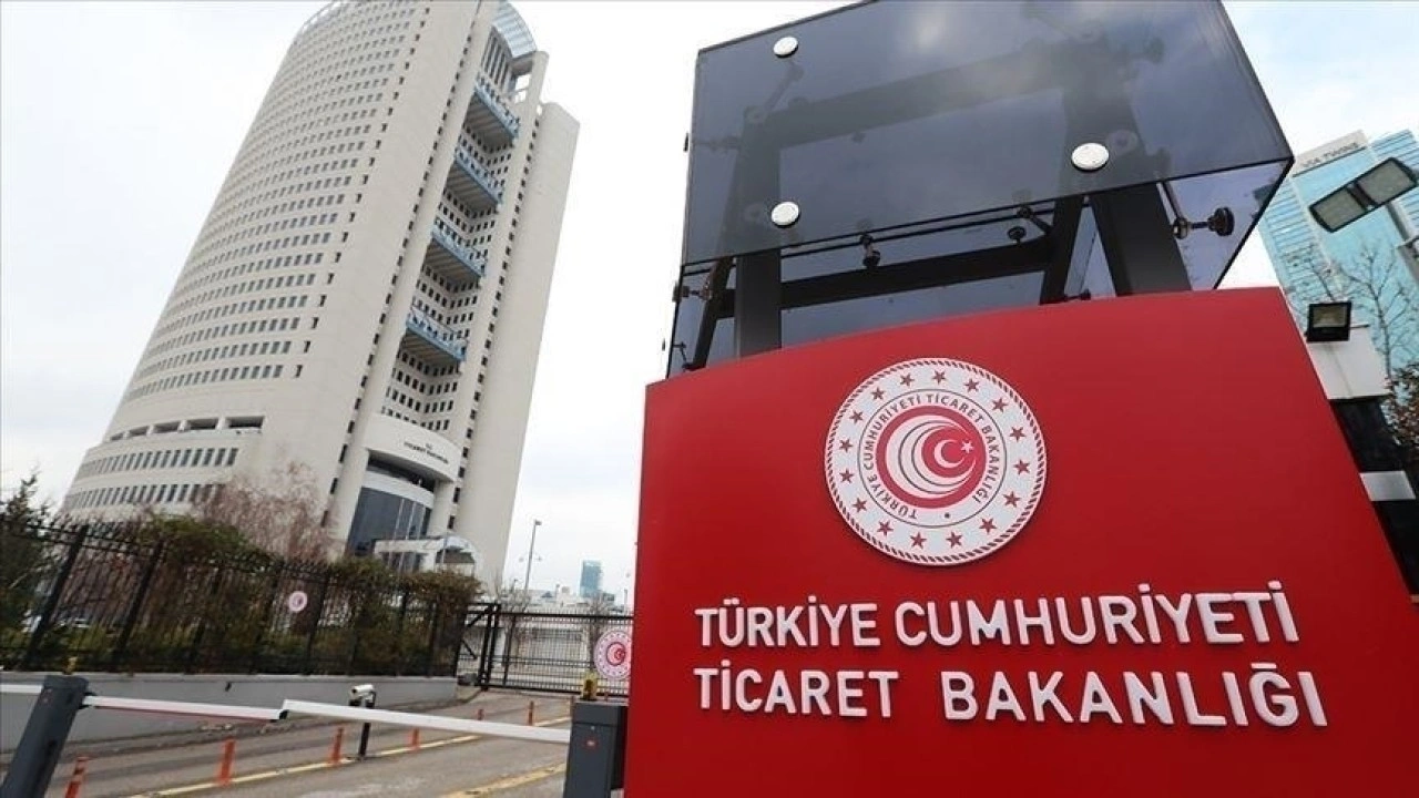 Gümrük vergileri ve para cezalarının tahsiline ilişkin düzenlemeye gidildi