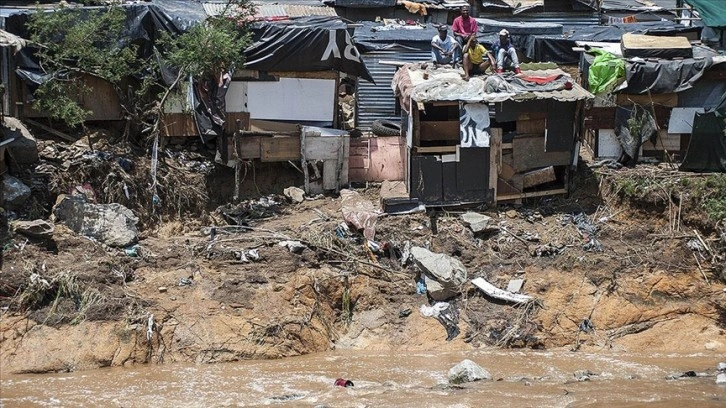 Güney Afrika'daki sel felaketinde ölenlerin sayısı 341'e çıktı