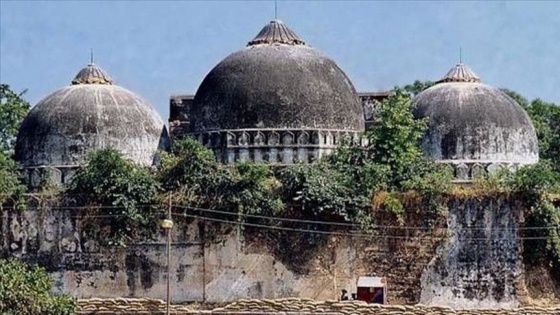 Güney Asya'nın Ayasofyası: Babri Camisi