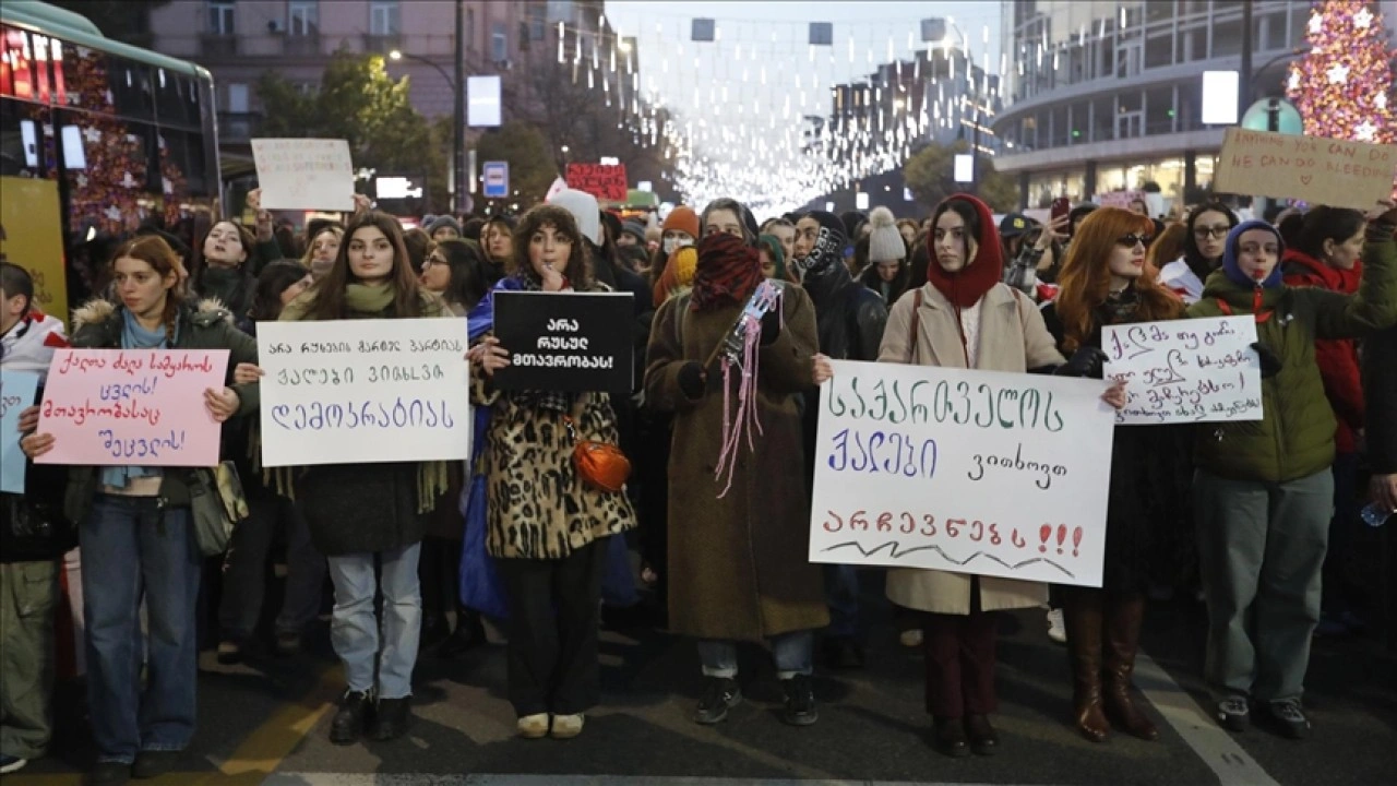 Gürcistan'daki AB yanlısı gösteriler 28 gündür devam ediyor