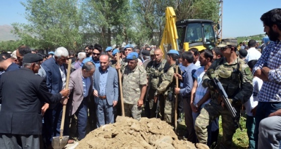 Güvenlik korucusu, arkadaşının silahından yanlışlıkla çıkan kurşunla şehit oldu