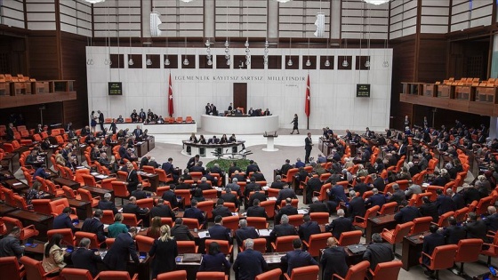 'Güvenlik soruşturması' torba yasa teklifinden çıkarıldı