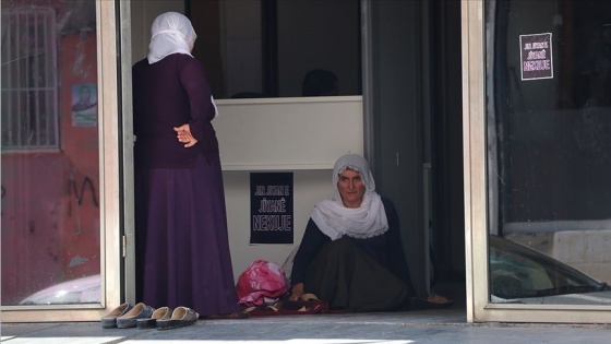 Hacire anne azmiyle oğlunu terörün pençesinden kurtardı