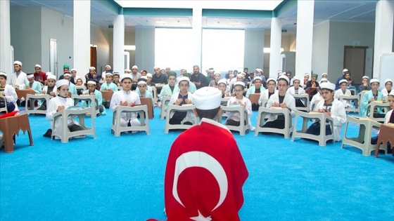 Hafızlık öğrencilerinden Barış Pınarı Harekatı'na destek