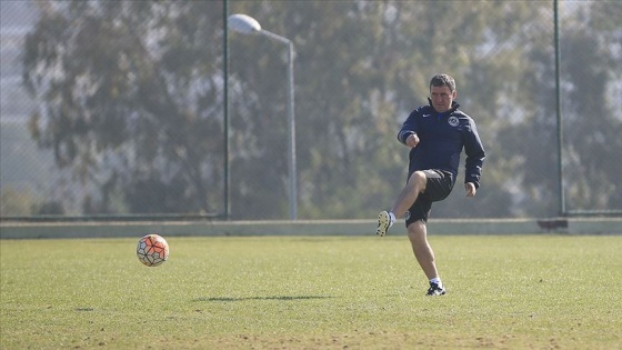 Hagi, Viitorul Constanta'daki teknik direktörlük görevini bıraktı