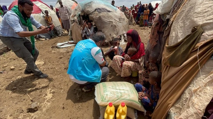 Hak İnsani Yardım Derneği'nden Somali'ye gıda yardımı