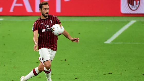 Hakan Çalhanoğlu'nun golü Milan'a yetmedi