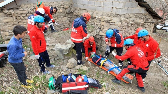 Hakkari'de gerçeği aratmayan tatbikat