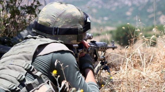 Hakkari'de hudut birliğine sızmaya çalışan teröristler öldürüldü