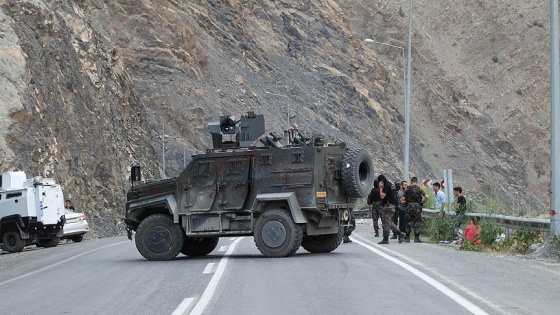 Hakkari'de terör saldırıları