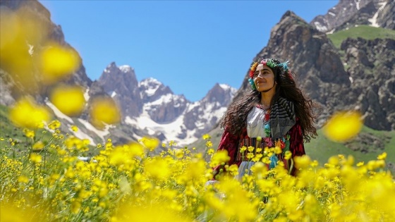 Hakkari'deki Cilo Dağları doğa ve fotoğraf tutkunlarının yeni rotası oldu