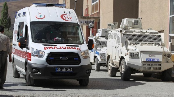 Hakkari'deki saldırıda yaralanan asker şehit oldu