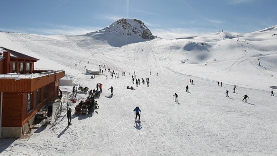 Hakkari terörün izlerini kış turizmiyle silecek