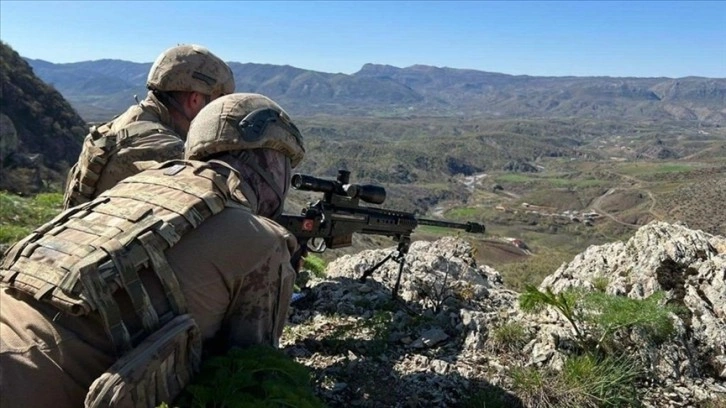 Hakurk ve Pençe-Kilit bölgelerinde 11 PKK'lı terörist etkisiz hale getirildi