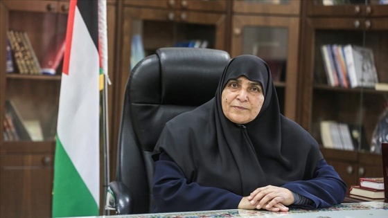 Hamas'ın Siyasi Büro üyeliğine getirilen ilk kadın: Cemile eş-Şanti