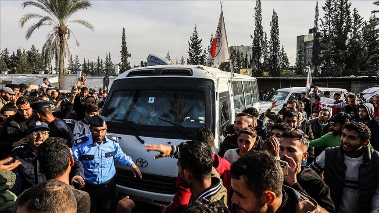 Hamas, İsrail'i ateşkes anlaşmasını uygulamayı ağırdan almakla suçladı