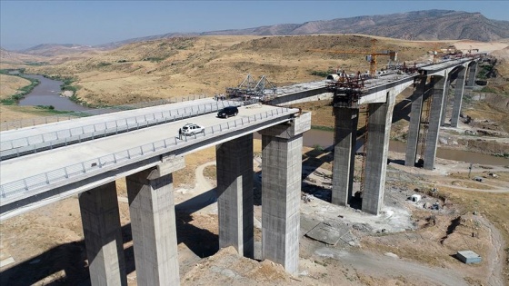 Hasankeyf-2 Köprüsü'nde son 30 metre