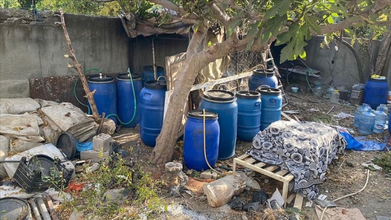 Hatay'da 3 bin 230 litre sahte içki ele geçirildi