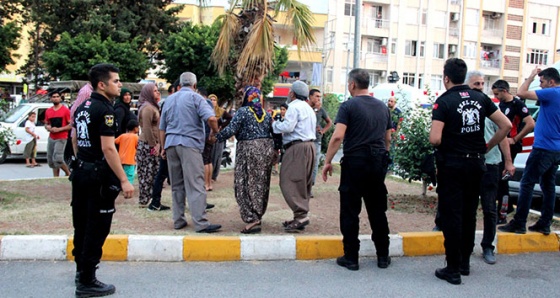 Hatay’da iş makinesinin altında kalan 2 işçi öldü