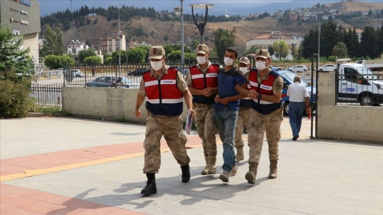 Hatay'da ormanlık alanı ateşe verdiği iddiasıyla yakalanan şüpheli tutuklandı