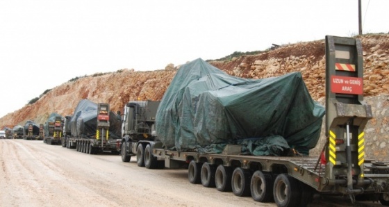 Hatay’dan Suriye sınırına tank sevkiyatı