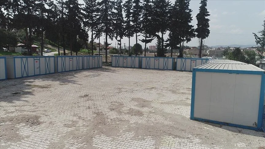 Hatay'da yerel seçim için 3 bin 424 sandıktan 96'sı konteynerde kuruluyor