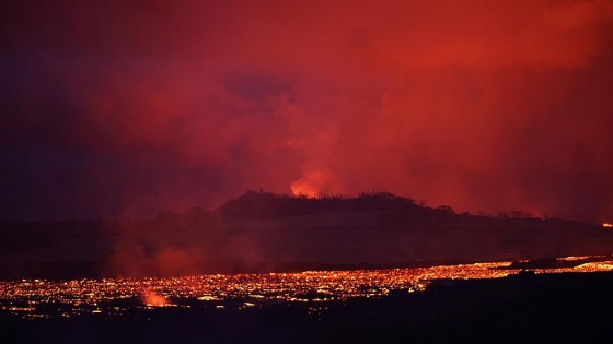 Hawaii'de yanardağı izlemek isteyenlere gözaltı