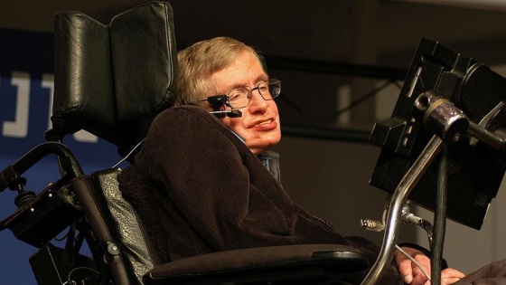 Hawking'den Trump'ın Dünya'yı Venüs'e çevirebileceği uyarısı