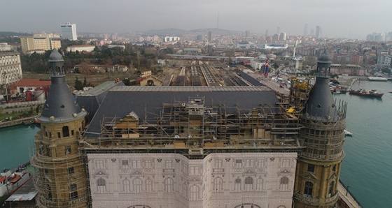 Haydarpaşa Garı’nın tamamlanan çatı restorasyonu havadan görüntülendi