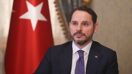 Hazine ve Maliye Bakanı Albayrak'tan 'dijital farkındalık' paylaşımı