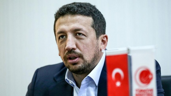 Hidayet Türkoğlu AA'nın kuruluş yıldönümünü kutladı