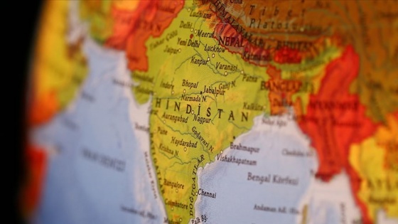 Hindistan'da orduya 15 günlük 'yoğun savaş' için cephane stoklama talimatı verildi