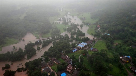 Hindistan&#039;daki sel ve heyelanlarda hayatını kaybedenlerin sayısı 136&#039;ya yükseldi