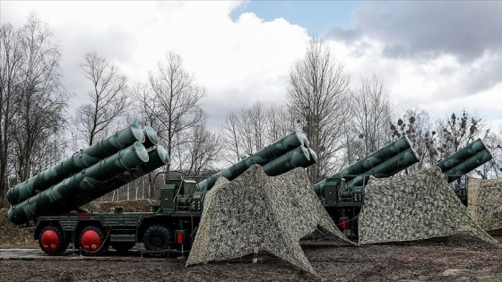 Hindistan S-400'lerin ön ödemesini yaptı