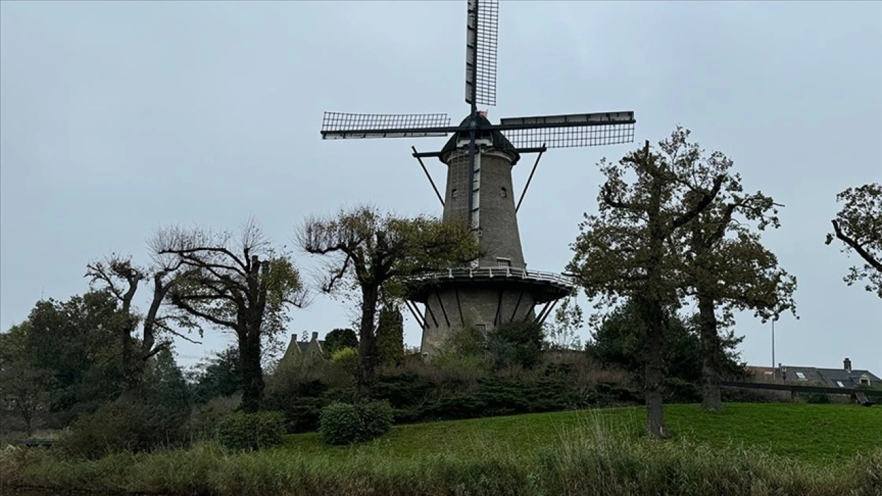 Hollanda'nın 120 bin nüfuslu peynir merkezi Alkmaar